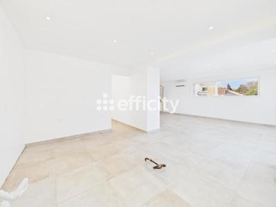 Pavillon - 189 m² - 8 pièces