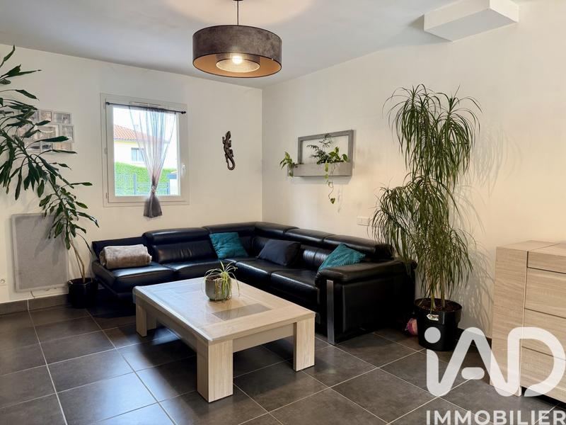 Maison - 92 m² - 5 pièces