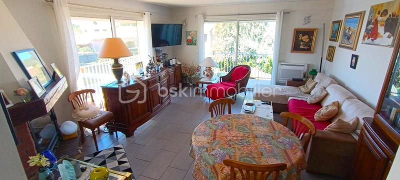 Appartement - 75 m² - 3 pièces