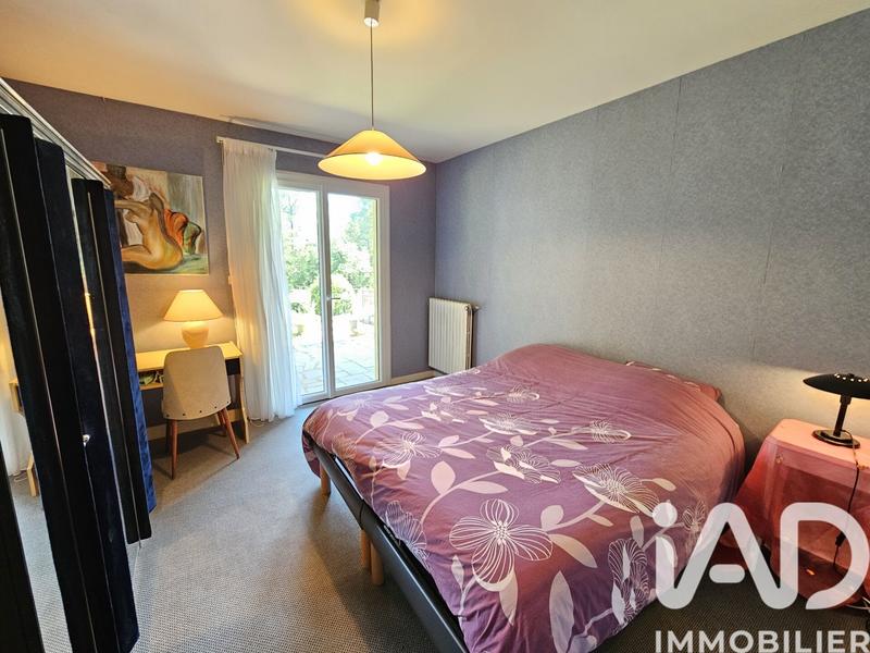 Maison - 202 m² - 6 pièces