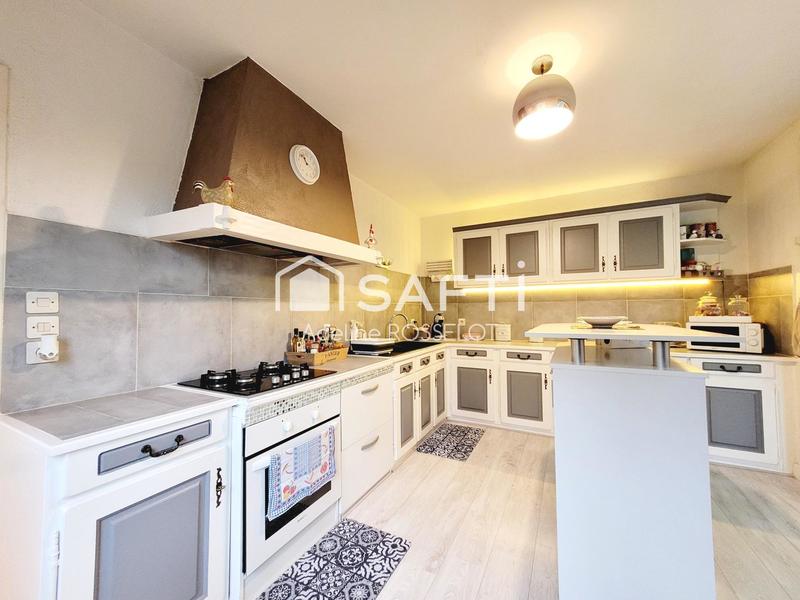 Maison - 136 m² - 5 pièces