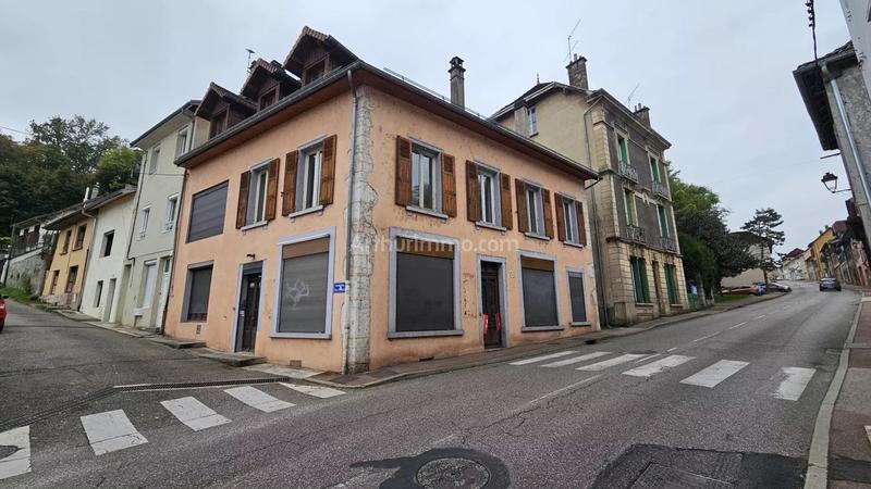 Immeuble - 306 m² - 11 pièces