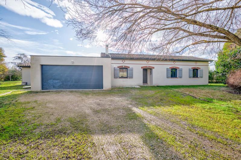 Maison - 212 m² - 7 pièces