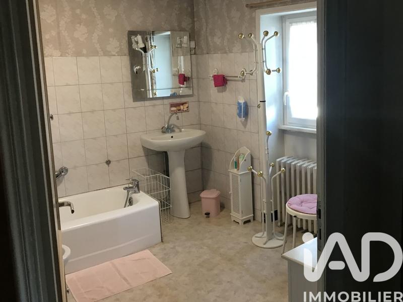 Maison de village - 160 m² - 7 pièces