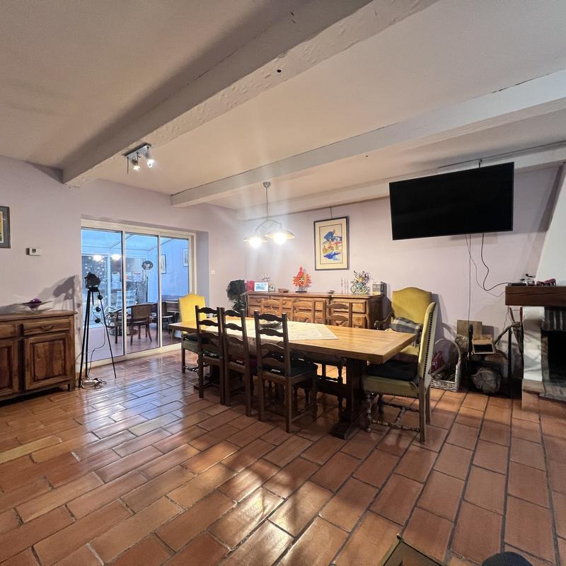 Maison ancienne - 238 m² - 7 pièces