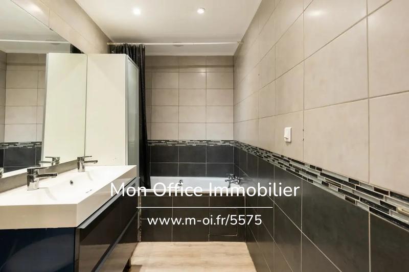 Maison de ville - 69 m² - 3 pièces