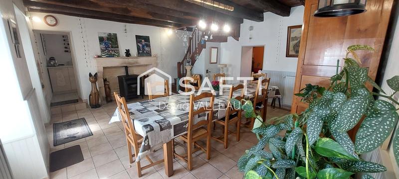 Maison - 110 m² - 4 pièces