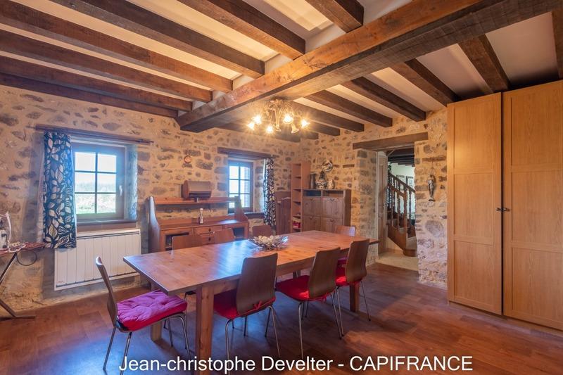 Maison en pierre - 170 m² - 6 pièces