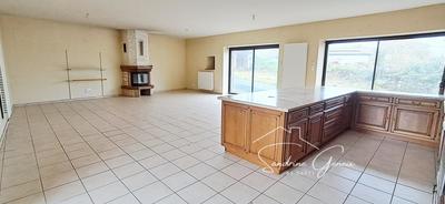 Maison - 167 m² - 5 pièces