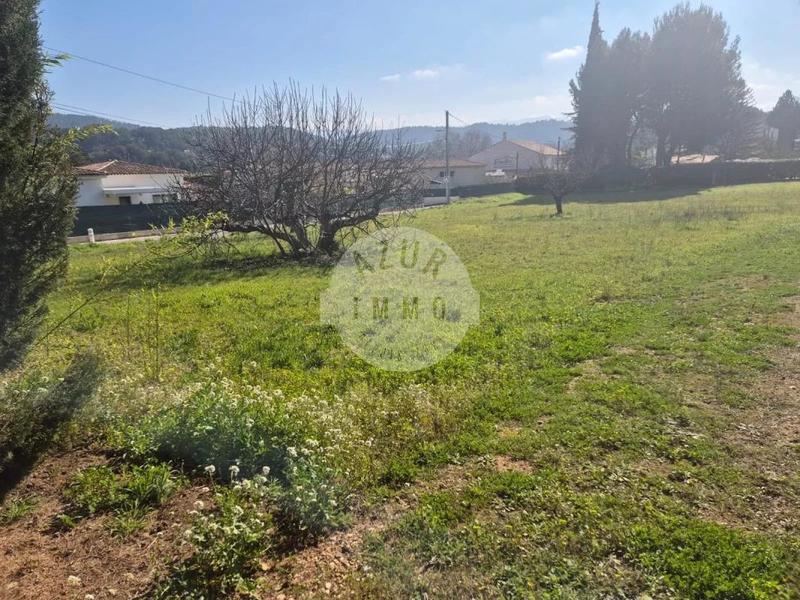 Terrain constructible - 625 m²