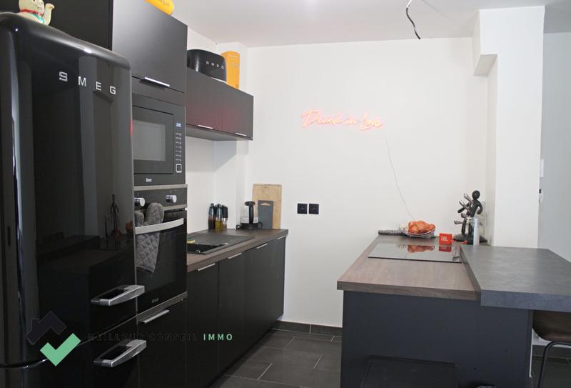 Appartement - 64 m² - 3 pièces