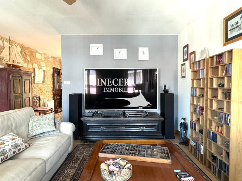 Maison - 181 m² - 6 pièces