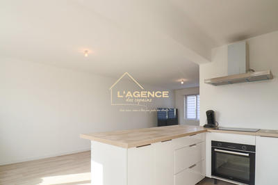 Maison - 90 m² - 3 pièces