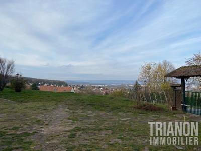 Terrain constructible - 4 868 m²