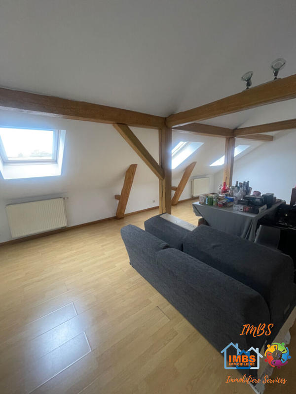 Appartement - 99 m² - 4 pièces