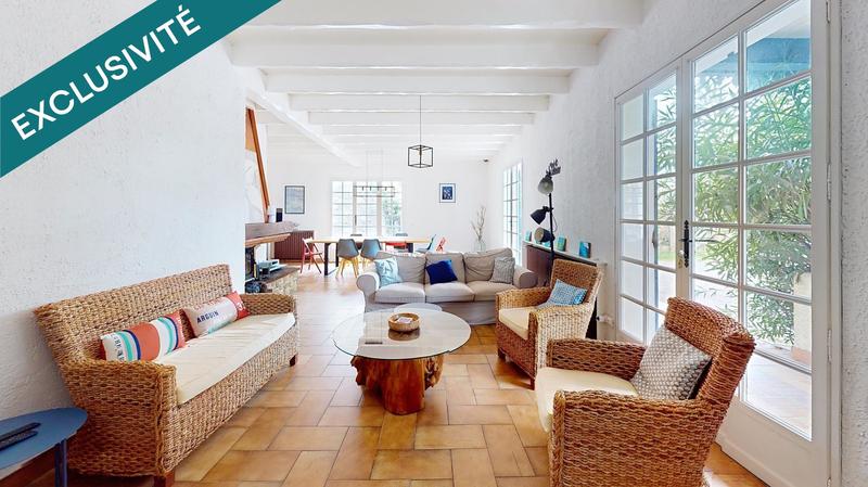 Maison - 167 m² - 6 pièces