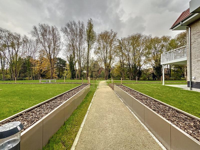 Appartement - 95 m² - 4 pièces