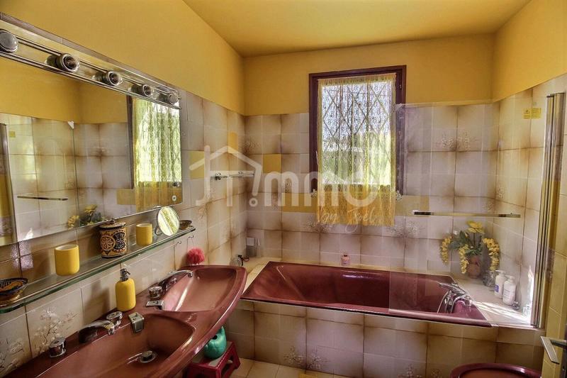 Villa - 162 m² - 5 pièces