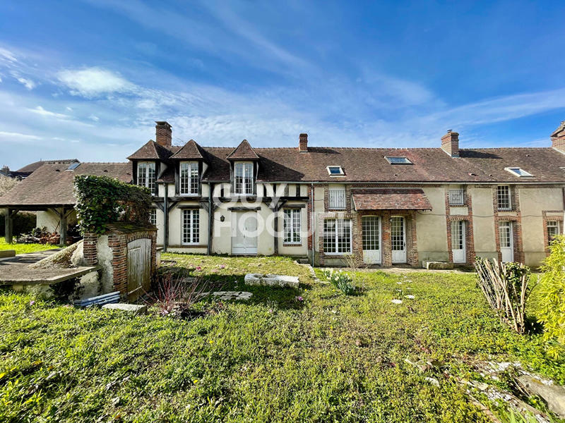 Maison - 200 m² - 7 pièces