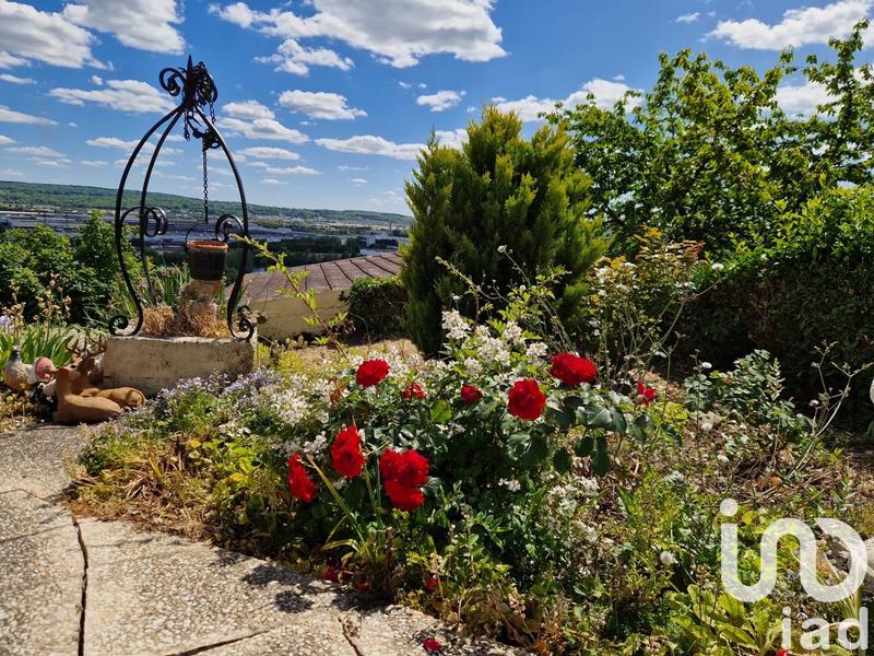 Maison - 98 m² - 5 pièces