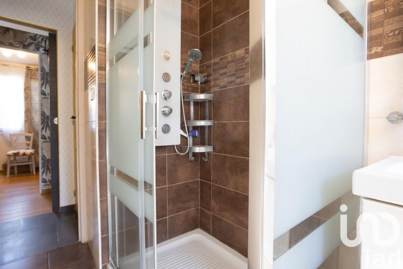 Maison - 102 m² - 4 pièces