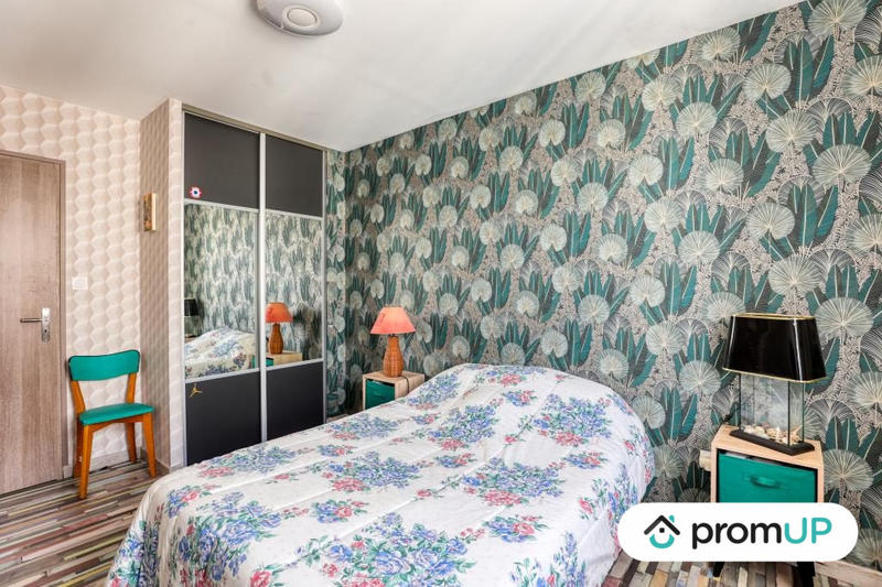 Maison - 170 m² - 7 pièces