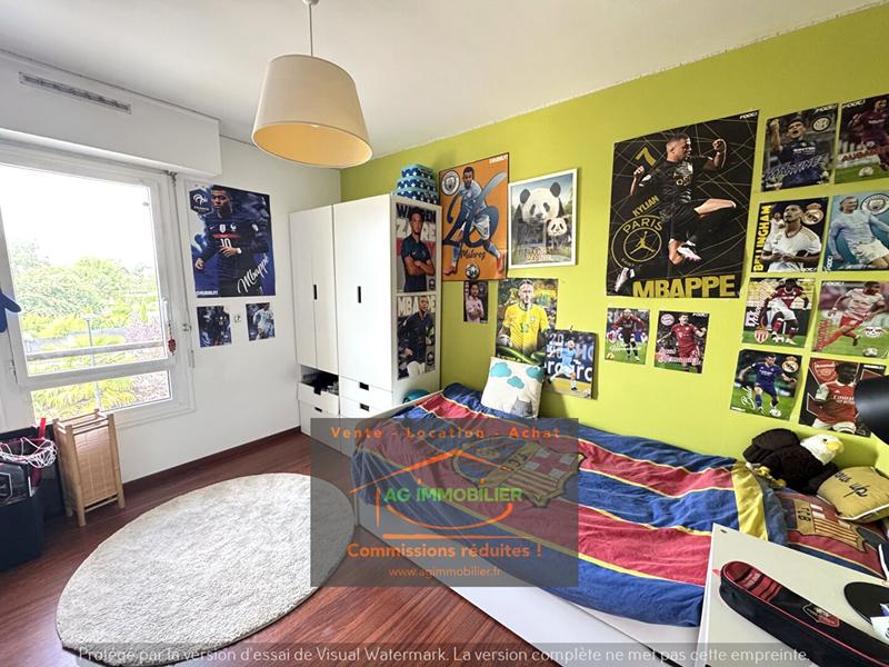 Appartement - 82 m² - 4 pièces