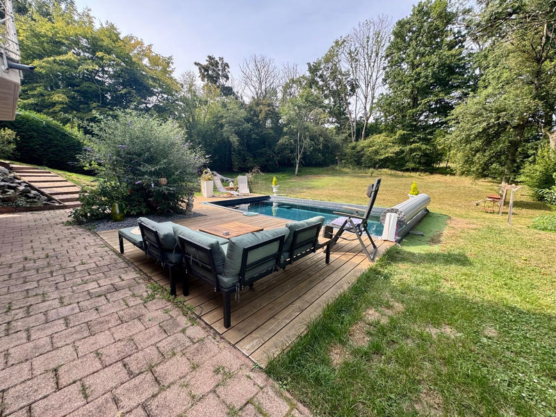 Maison - 238 m² - 7 pièces