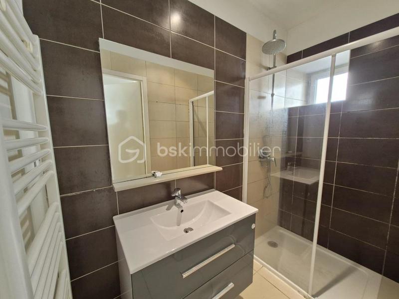 Maison - 102 m² - 4 pièces