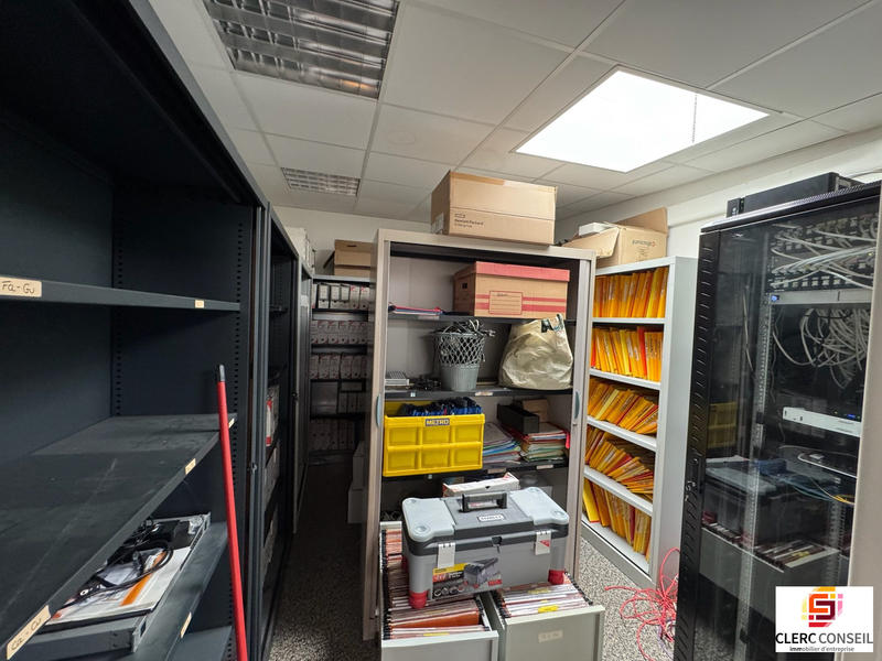 Bureau - 346 m²