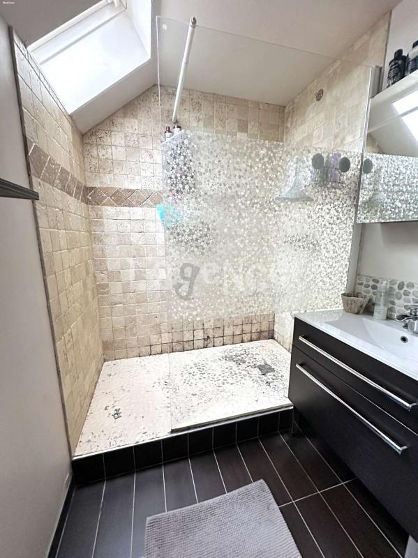 Maison - 160 m² - 7 pièces