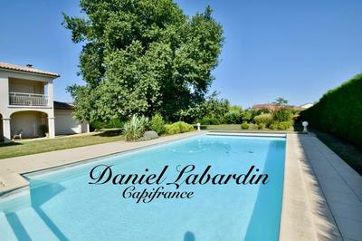 Villa - 220 m² - 7 pièces