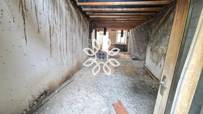 Maison - 90 m² - 2 pièces