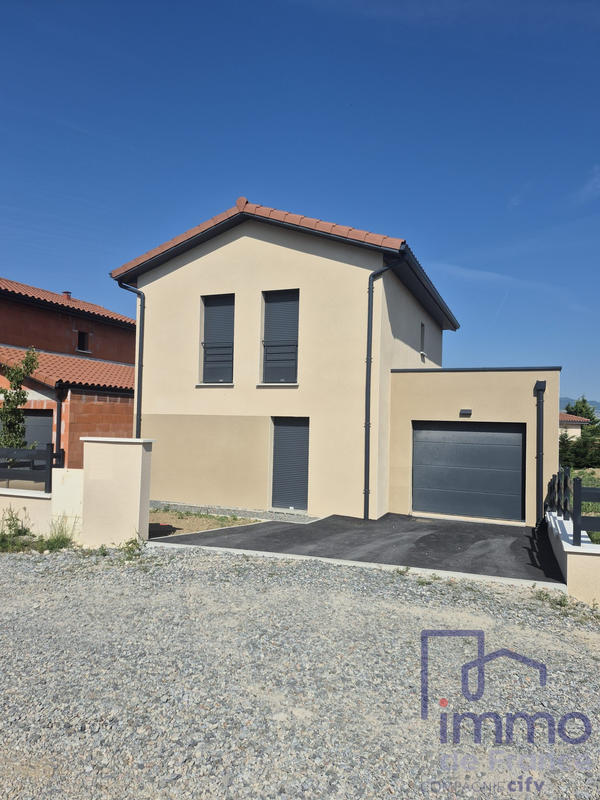 Villa - 95 m² - 5 pièces