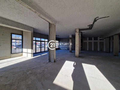 Local commercial - 260 m²