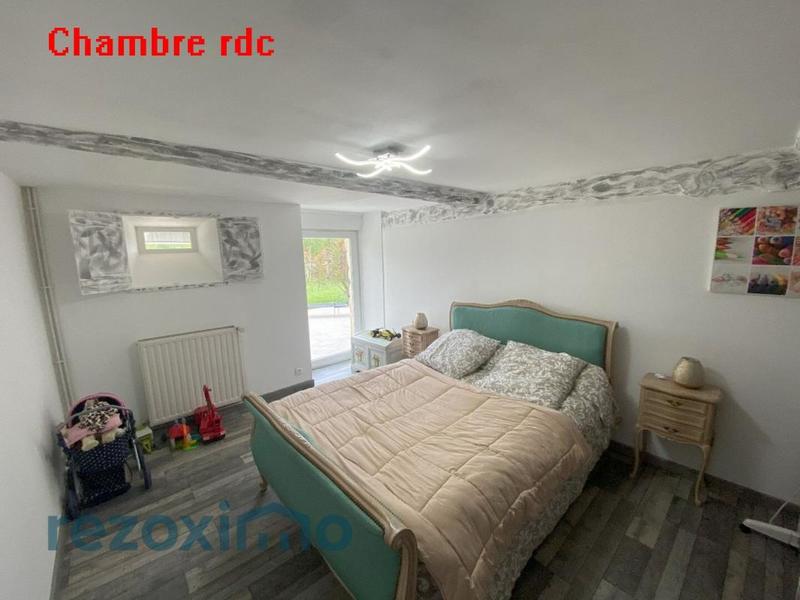 Maison - 236 m² - 8 pièces