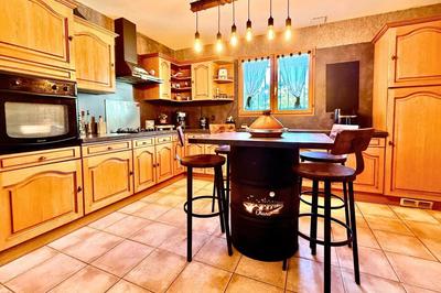 Maison - 102 m² - 4 pièces