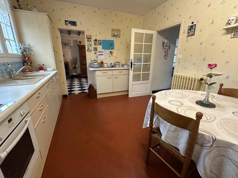 Maison traditionnelle - 114 m² - 5 pièces