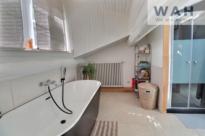 Appartement - 85 m² - 4 pièces