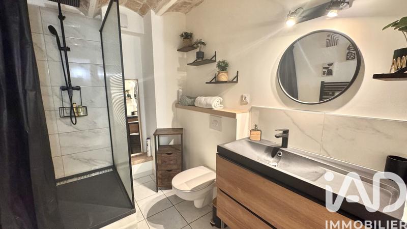 Appartement - 65 m² - 2 pièces