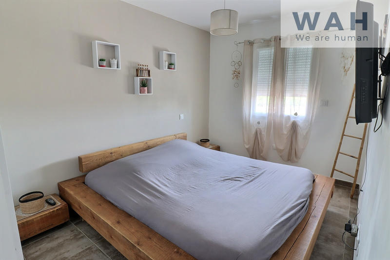 Villa - 90 m² - 4 pièces