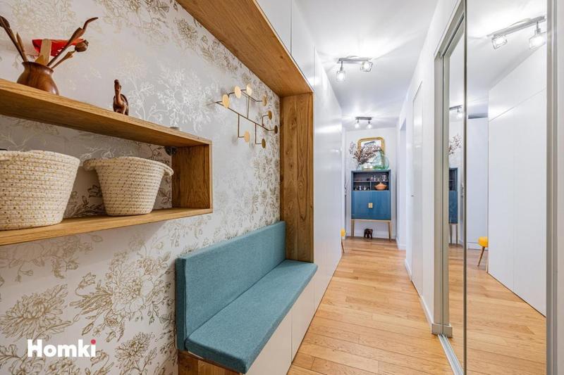 Appartement - 77 m² - 4 pièces