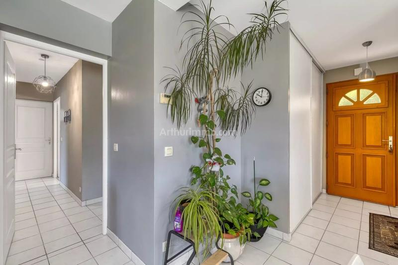 Maison - 140 m² - 6 pièces