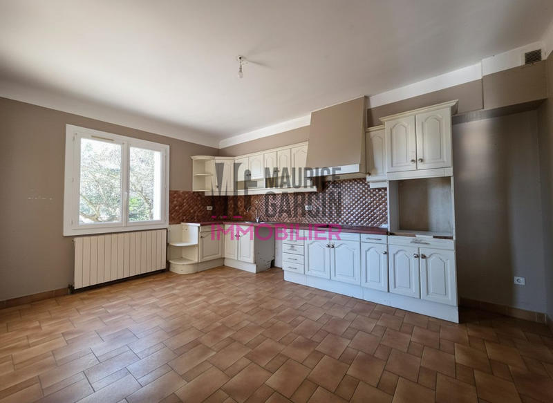 Maison - 161 m² - 6 pièces