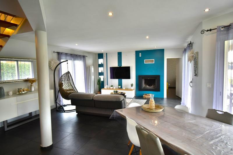 Maison - 145 m² - 5 pièces