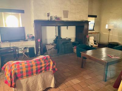 Maison - 253 m² - 8 pièces