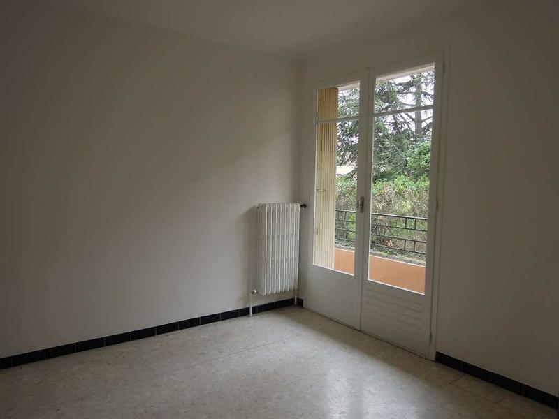 Appartement - 77 m² - 3 pièces