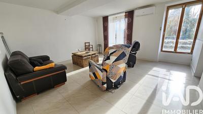 Maison - 197 m² - 6 pièces