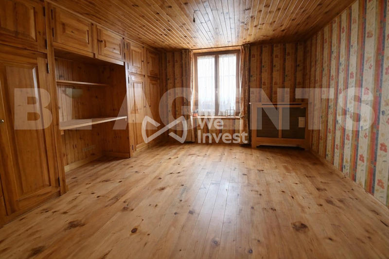 Maison ancienne - 238 m² - 8 pièces