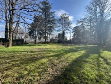 Terrain constructible - 901 m²